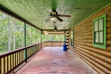 Adorable log cabin on beautiful Lake Winnsboro nestled in a - photo 8