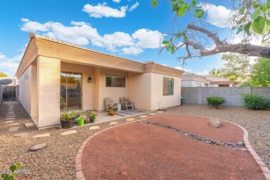 Sophisticated living in the GATED, Arrowhead Enclave community! - photo 26