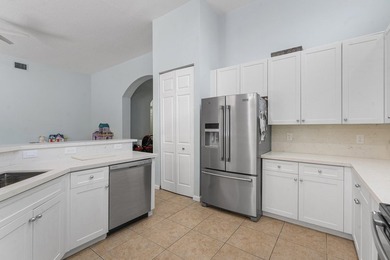 Welcome home to your spacious 4 bedroom, 3 bath home with a 2 - photo 28