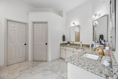Beautiful brick home tucked on a quiet cul-de-sac in Osprey Cove - photo 34