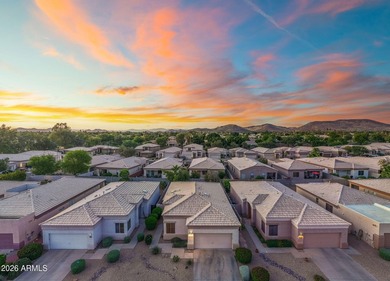 Sophisticated living in the GATED, Arrowhead Enclave community! - photo 39