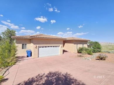 Lake Powell Home For Sale in Greenehaven Arizona