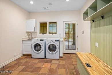 Beautifully remodeled Santa Fe Modern home in the Village of - photo 46