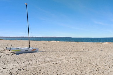 A breezy beach cottage made for unhurried days in East Hampton's - photo 3
