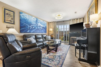 Lake Taneycomo Condo For Sale in Branson Missouri