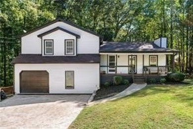 Lake Home For Sale in Hiram, Georgia