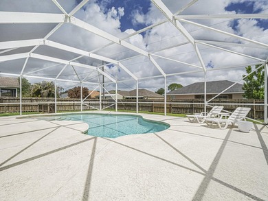Must-see beautiful 4BR/3BA/2-car garage home with office - photo 33