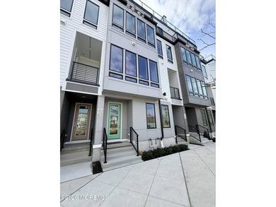 Wesley Lake Townhome/Townhouse For Sale in Asbury Park New Jersey