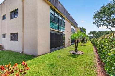 Welcome to easy living in the highly sought-after 55+ community - photo 44