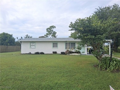 Lehigh Acres Area Home For Sale in Lehigh Acres Florida