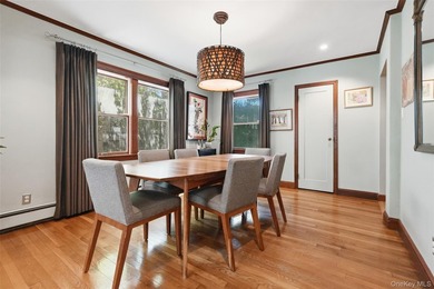 Welcome to 2595 Yorktown St., a fabulous Colonial perfectly - photo 9