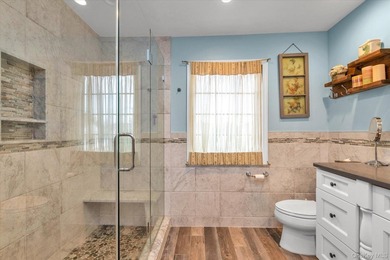 This spacious colonial checks all the boxes plus so much more! - photo 14