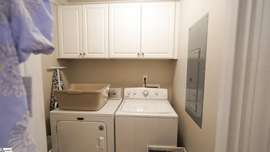 Welcome to this beautifully maintained 3-bedroom, 2-bath - photo 16
