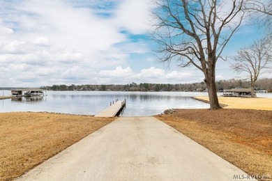 Beautiful wooded lot located in the peaceful subdivision of - photo 16