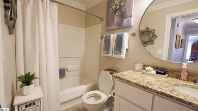 Welcome to this beautifully maintained 3-bedroom, 2-bath - photo 20