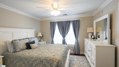 Welcome to this beautifully maintained 3-bedroom, 2-bath - photo 22