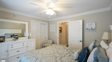 Welcome to this beautifully maintained 3-bedroom, 2-bath - photo 24
