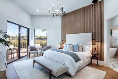 Elegant fully renovated 3 bedroom 3.5 bath single level home - photo 25