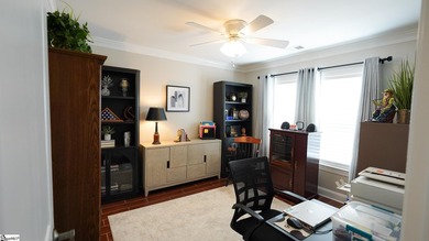 Welcome to this beautifully maintained 3-bedroom, 2-bath - photo 26