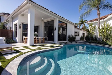 Elegant fully renovated 3 bedroom 3.5 bath single level home - photo 47