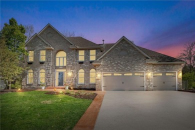 Lake Home Sale Pending in Woodbury, Minnesota