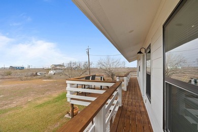Welcome to 341-342 W. Misty Oak Lane, a stunning coastal escape - photo 16