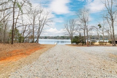 Beautiful wooded lot located in the peaceful subdivision of - photo 19