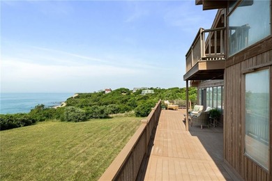 This waterfront property offers an increasingly rare opportunity - photo 9