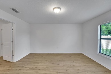Don't miss this move-in ready 3 bed, 2 bath home in the heart of - photo 22