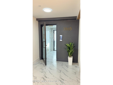 Discover your new home in this stunning 2-bedroom, 2-bathroom - photo 4