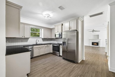 You'll love this great home in Mack Bayou Estates w/ lots of - photo 5