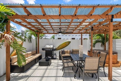 Beautifully renovated duplex in the heart of West Palm Beach - photo 6