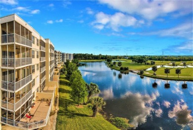 (private lake, pond, creek) Condo For Sale in Largo Florida