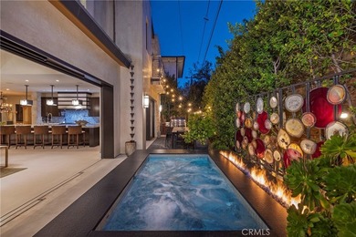 Located on one of Newport Heights' most coveted streets, *Snug - photo 12