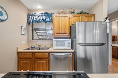 Welcome to lakefront living at its finest! This stunning - photo 15