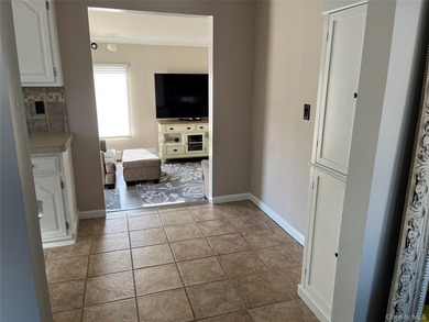 Beautifully updated expanded Cape situated on a quiet dead end - photo 16