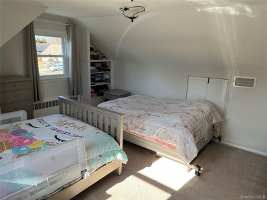 Beautifully updated expanded Cape situated on a quiet dead end - photo 27