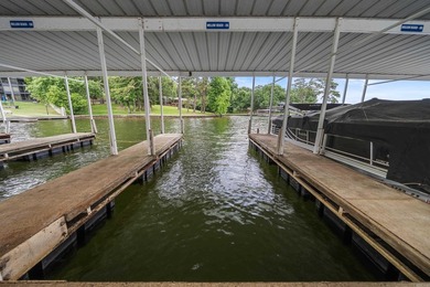 Welcome to lakefront living at its finest! This stunning - photo 28