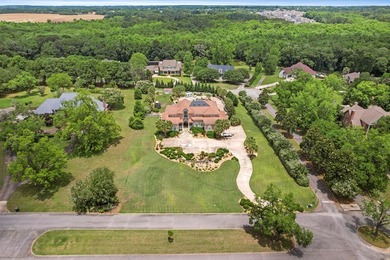 Largest home in South Alabama priced under city appraisal!!