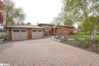  Home For Sale in Springwater 