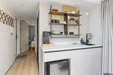 Turnkey short-term rental opportunity in the gated Twin Lakes - photo 6