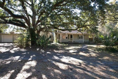 Lake Home For Sale in Georgetown, South Carolina