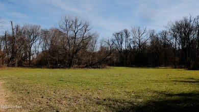An extremely rare opportunity to own 1750+/- acres of prime - photo 13