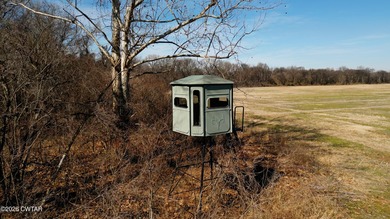 An extremely rare opportunity to own 1750+/- acres of prime - photo 15