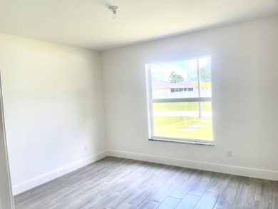 Move-In Ready New Construction - NO HOA -This 4-bedroom - photo 18