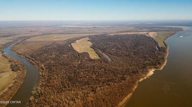 An extremely rare opportunity to own 1750+/- acres of prime - photo 23