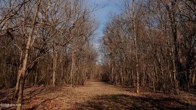 An extremely rare opportunity to own 1750+/- acres of prime - photo 24