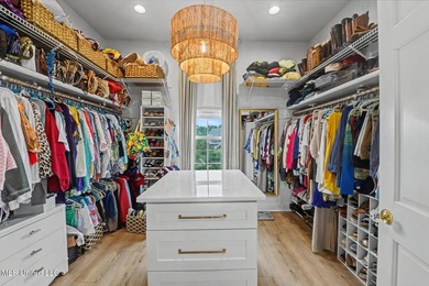 Welcome to this meticulously reimagined waterfront retreat in - photo 24
