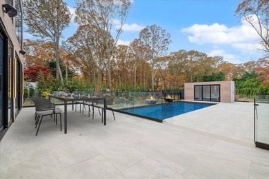 Experience a one-of-a-kind modern retreat offering a true resort - photo 3