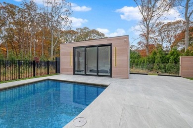 Experience a one-of-a-kind modern retreat offering a true resort - photo 4